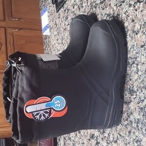 Wonder nation BM Winter boot size 6 womens black -25 deg rated new w tags